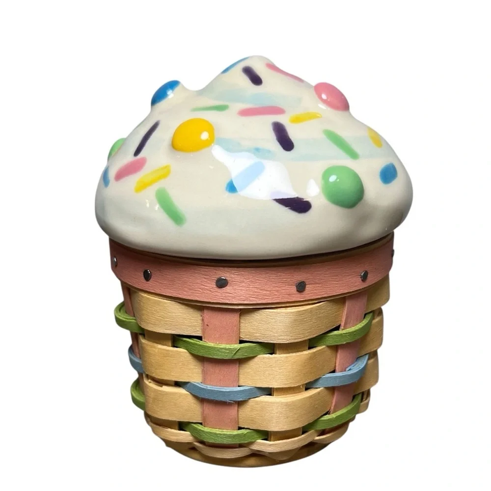 Longaberger Collectors Club Little Cupcake‎ Basket Set 2006 NIB 10th anniversary